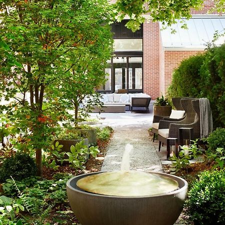 The Whitney Hotel Бостон Екстер'єр фото The Spa at The Ivy Hotel