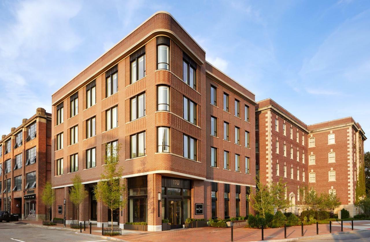 The Whitney Hotel Бостон Екстер'єр фото The new building of the University of Applied Sciences and Medical University of Southern Tyrol