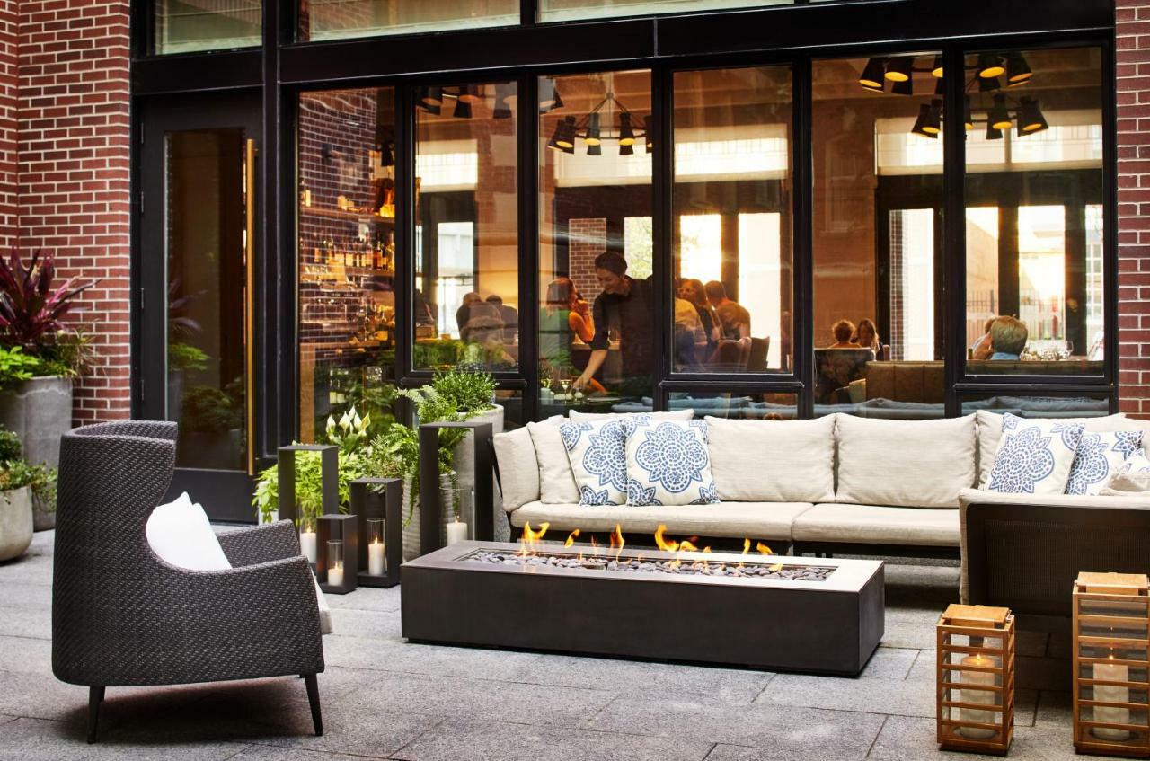 The Whitney Hotel Бостон Екстер'єр фото The Terrace at the London West Hollywood