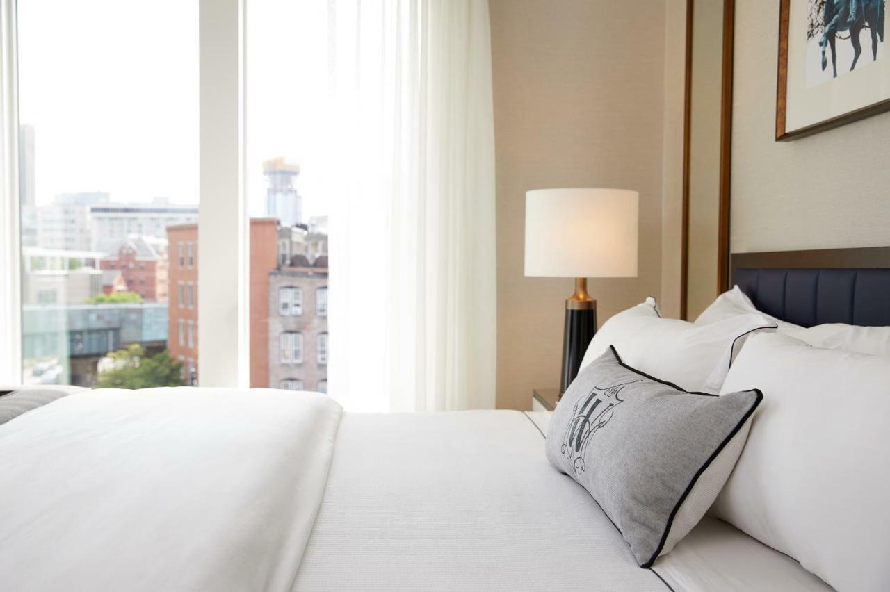 The Whitney Hotel Бостон Екстер'єр фото A bedroom at the hotel